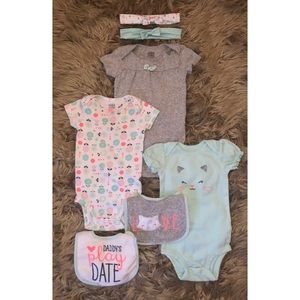 *Baby Girls 6-12mth Gray & Green Set*